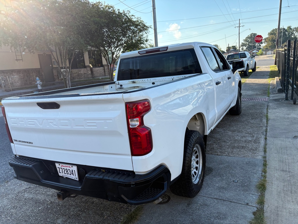 Photo 8 of this CHEVROLET SILVERADO 1500