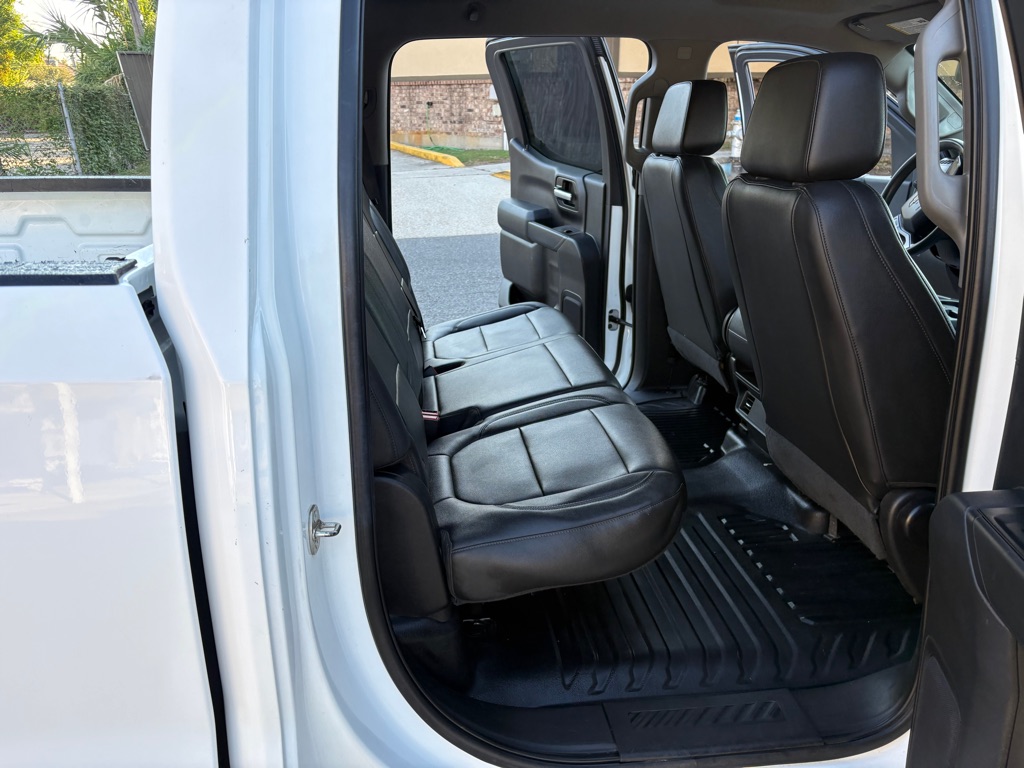 Photo 14 of this CHEVROLET SILVERADO 1500