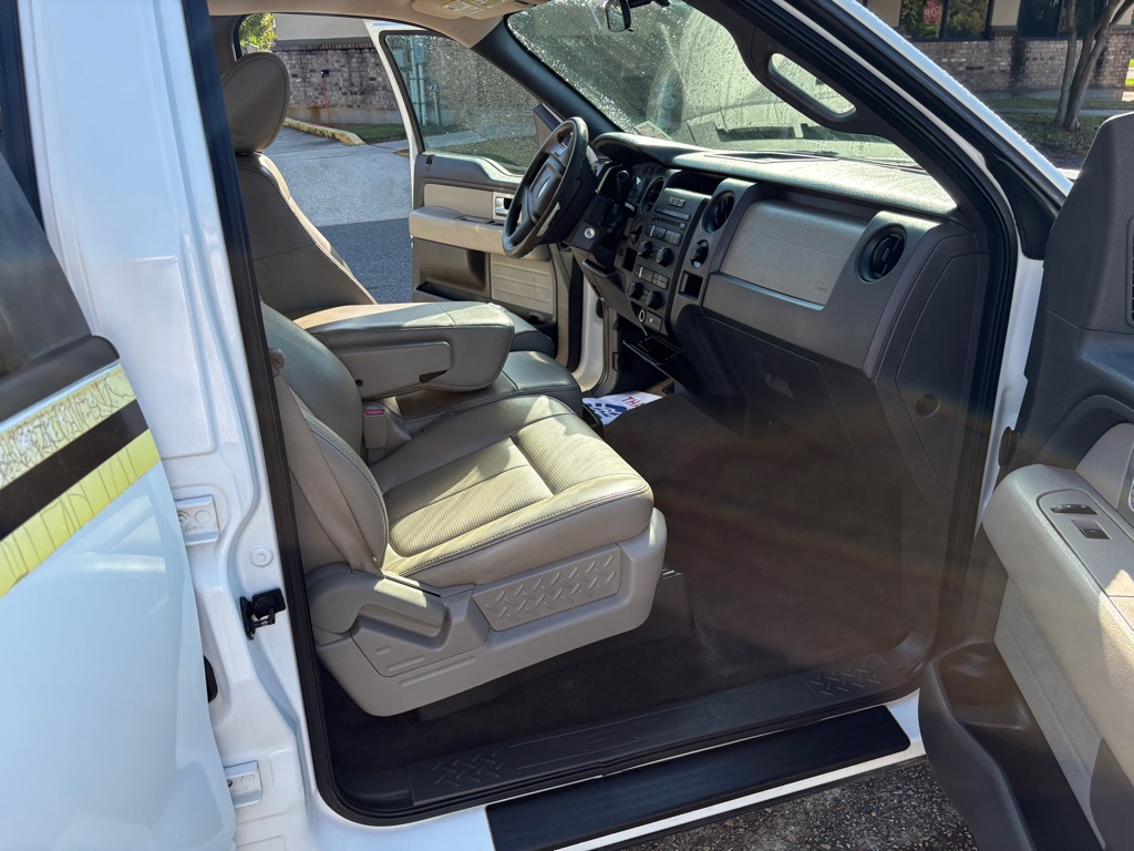 Photo 16 of this FORD F150