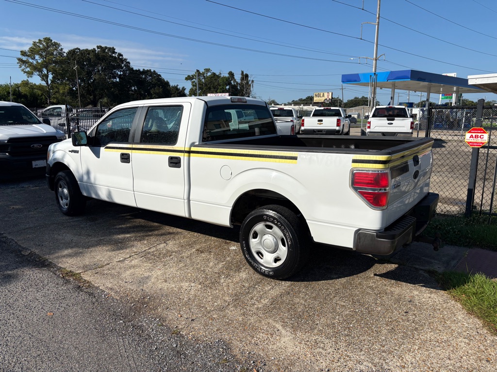 Photo 6 of this FORD F150