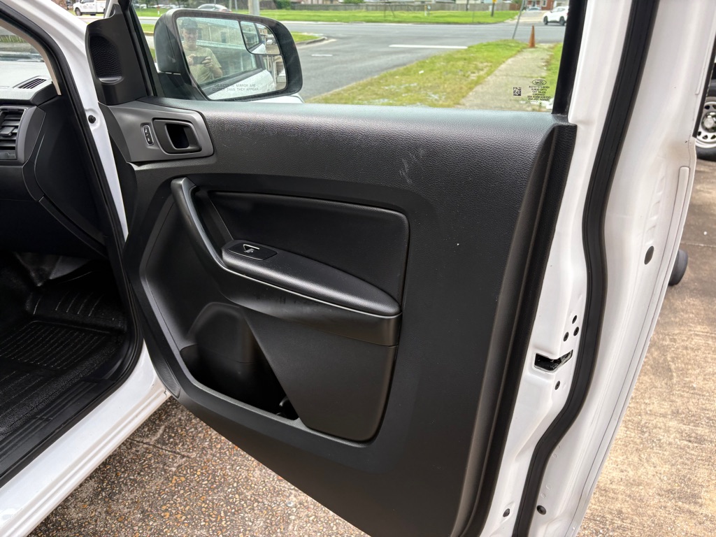 Photo 15 of this FORD RANGER