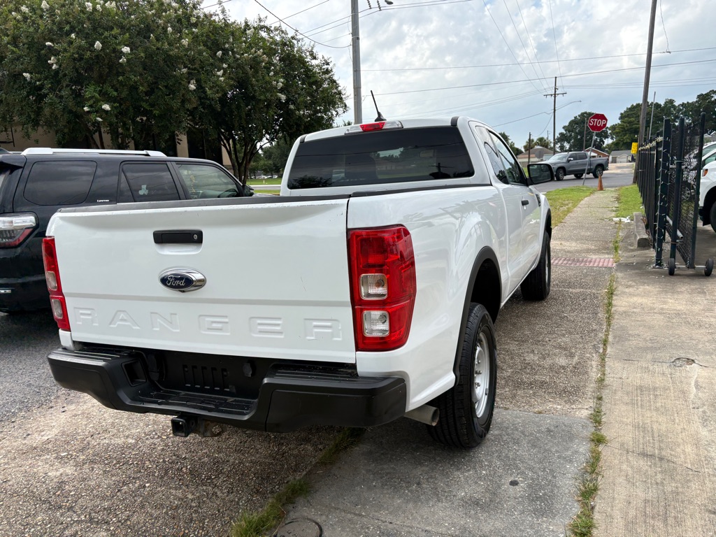 Photo 8 of this FORD RANGER
