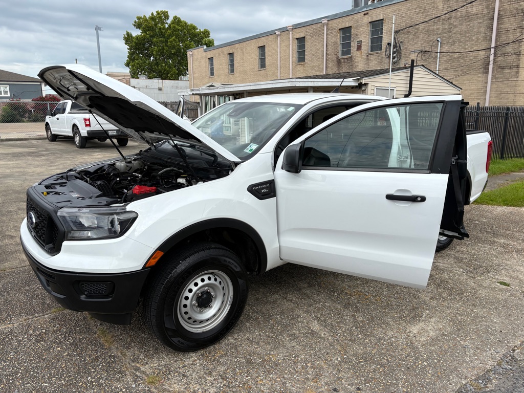 Photo 24 of this FORD RANGER