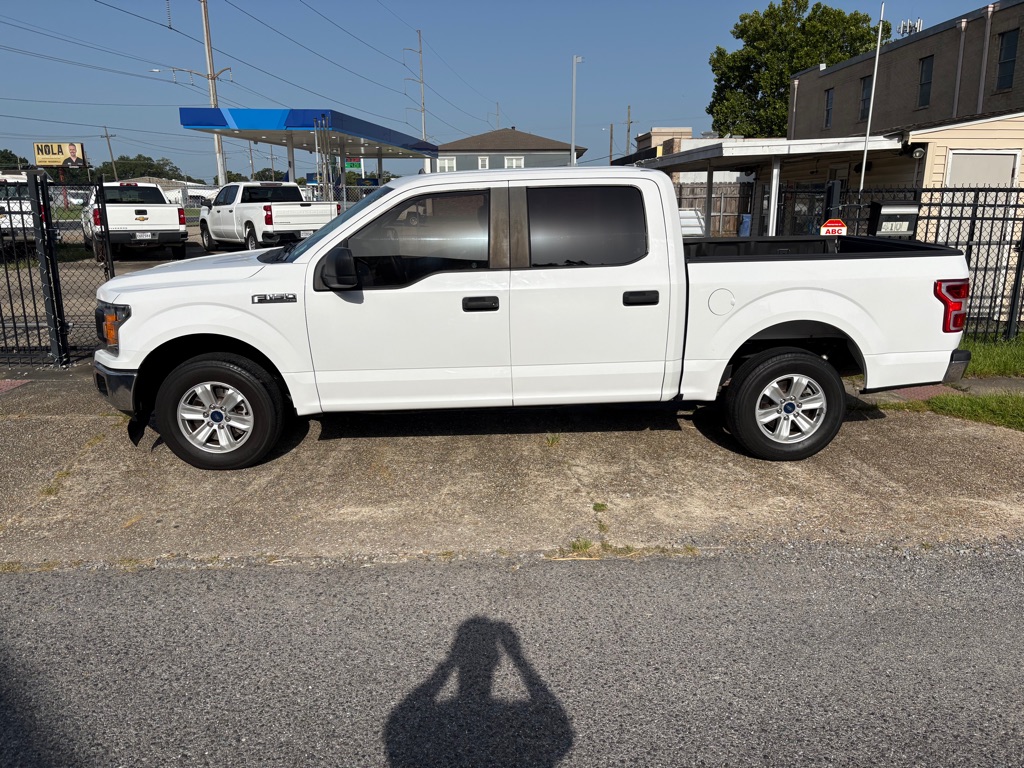 Photo 5 of this FORD F150