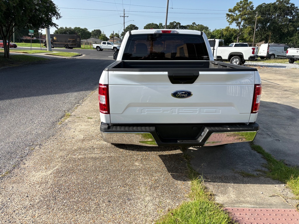 Photo 7 of this FORD F150