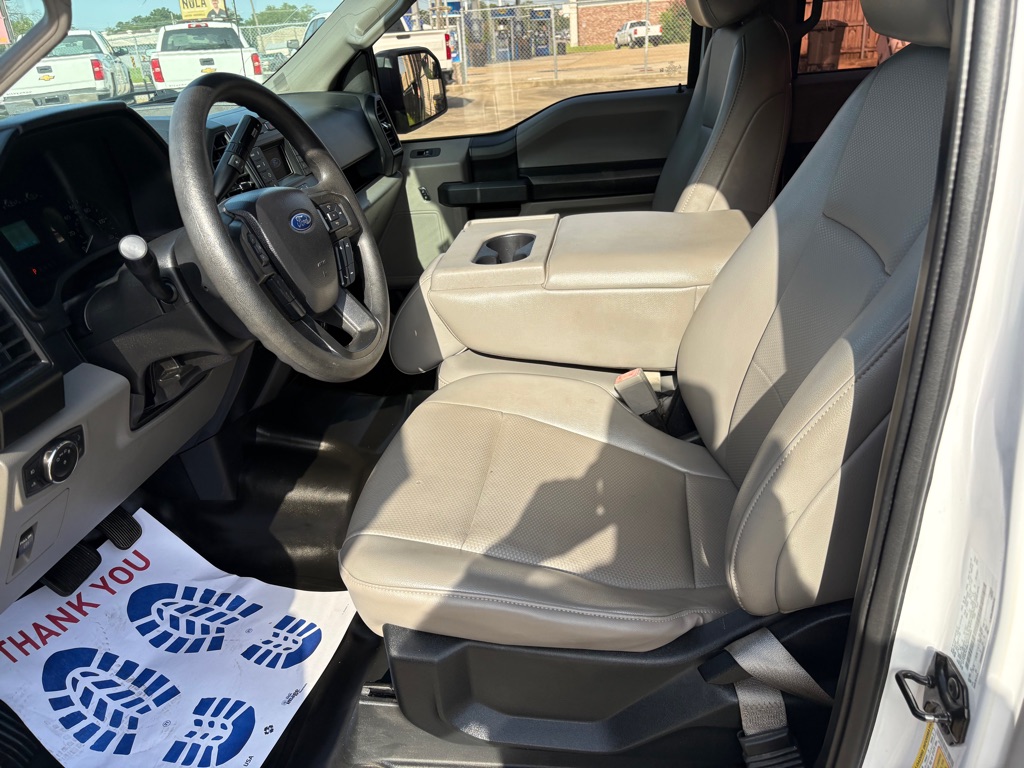 Photo 10 of this FORD F150