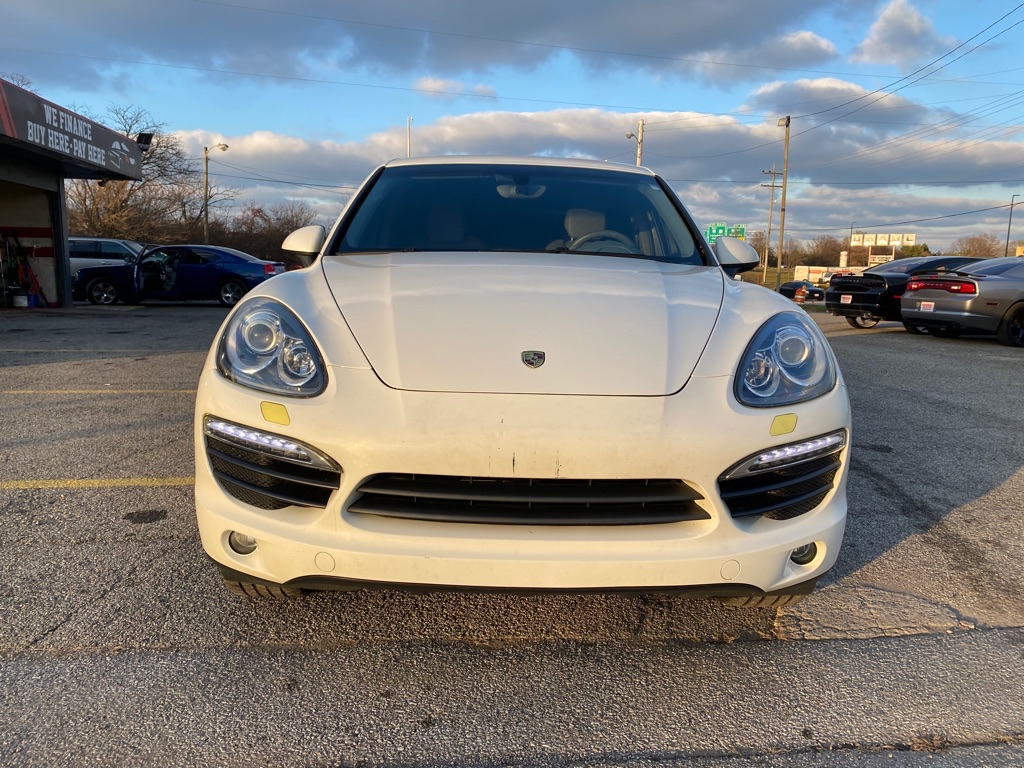 Photo 5 of this PORSCHE CAYENNE