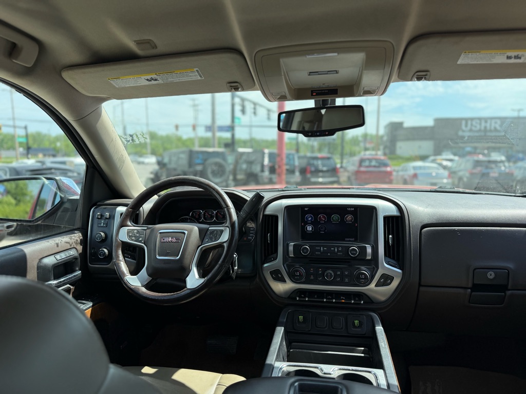 Photo 6 of this GMC SIERRA