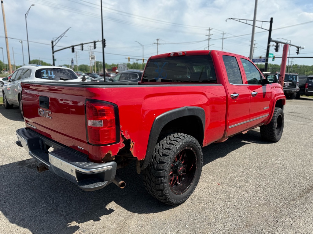 Photo 5 of this GMC SIERRA
