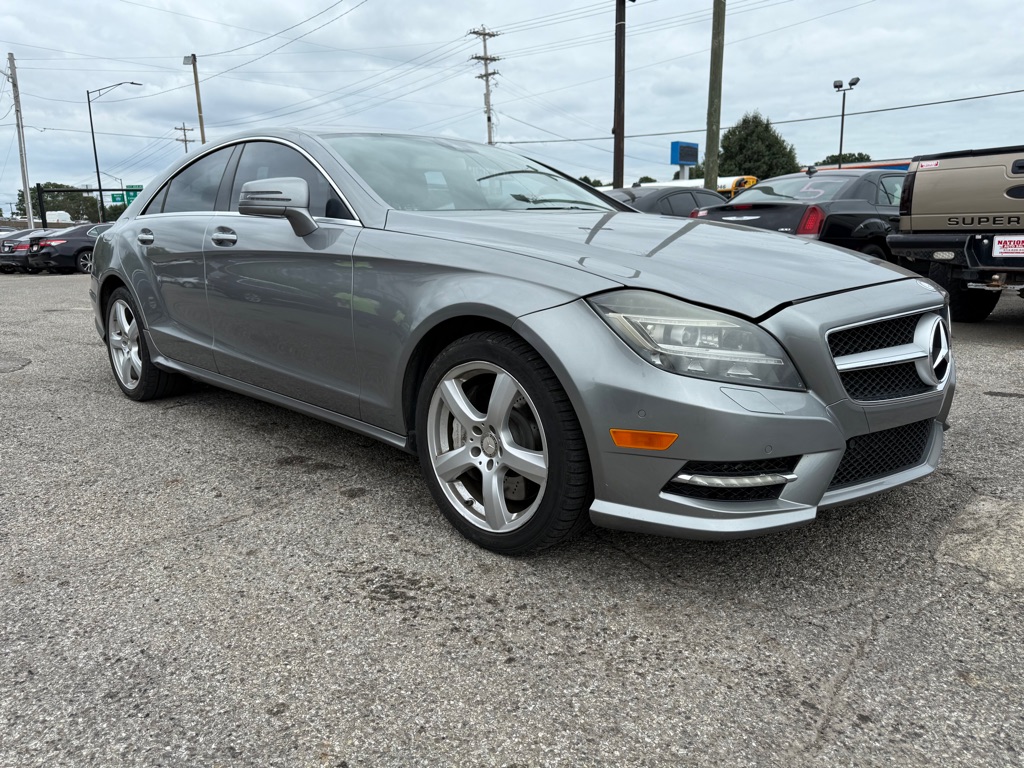 Photo 2 of this MERCEDES-BENZ CLS