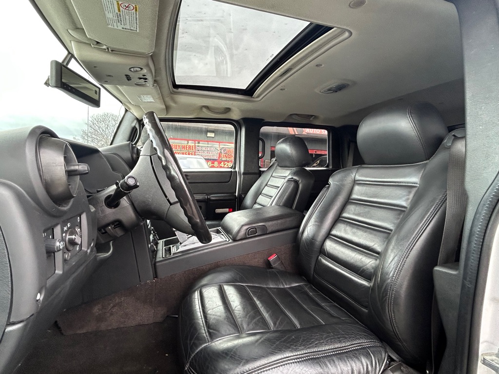 Photo 8 of this HUMMER H2