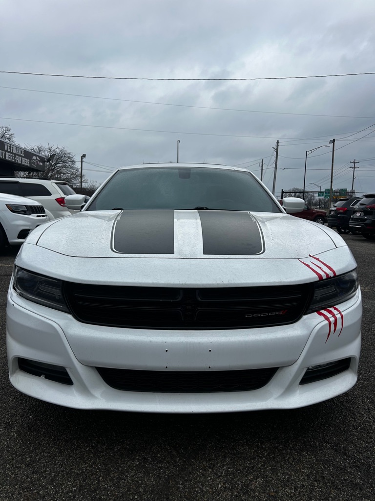 Photo 3 of this DODGE CHARGER