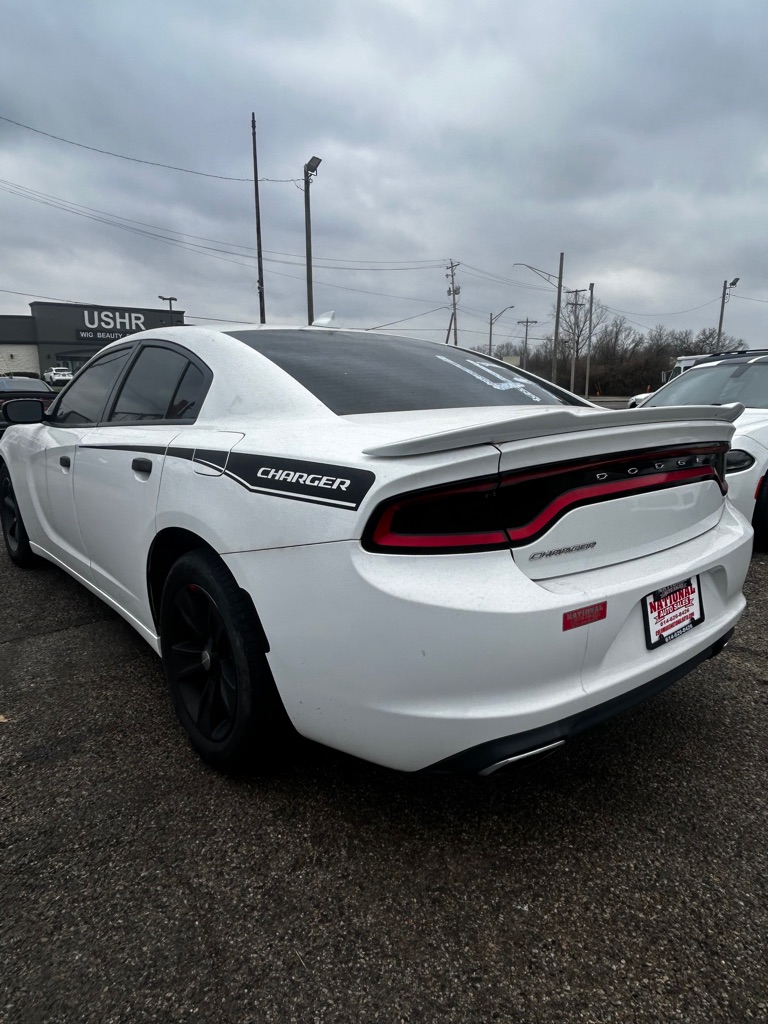 Photo 4 of this DODGE CHARGER