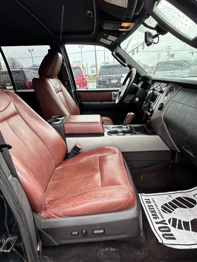 Photo 17 of this FORD EXPEDITION