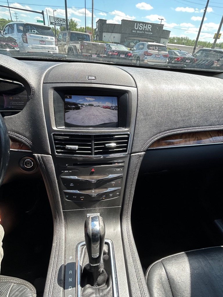 Photo 14 of this LINCOLN MKT