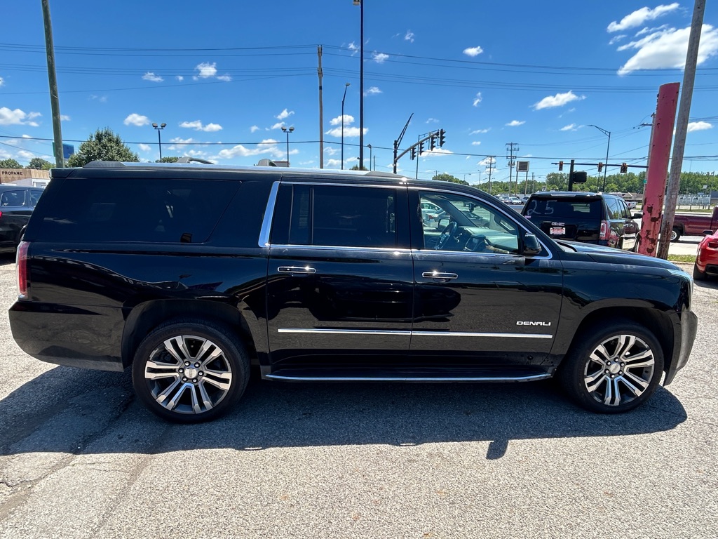 Photo 5 of this GMC YUKON XL