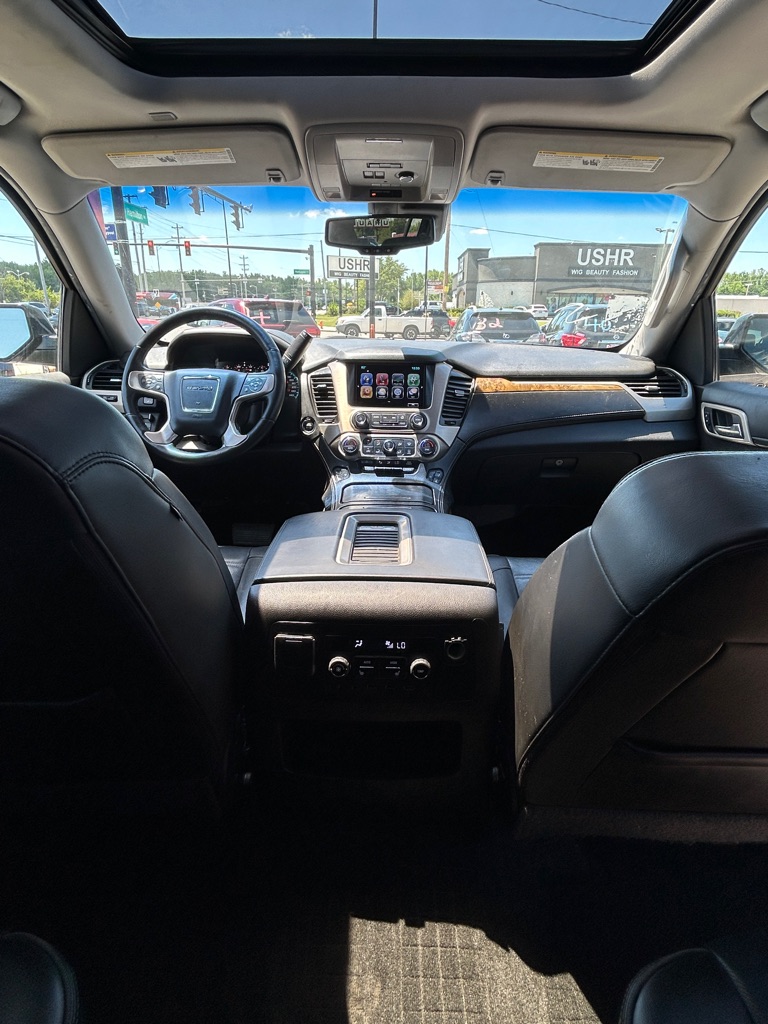 Photo 9 of this GMC YUKON XL