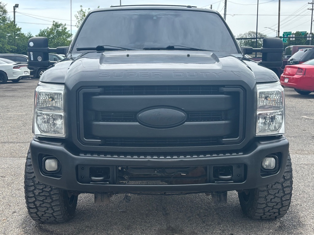 Photo 3 of this FORD F350