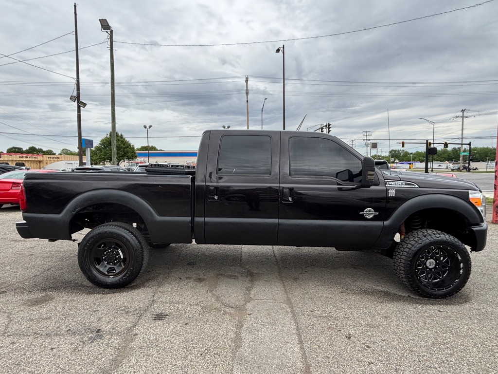 Photo 4 of this FORD F350