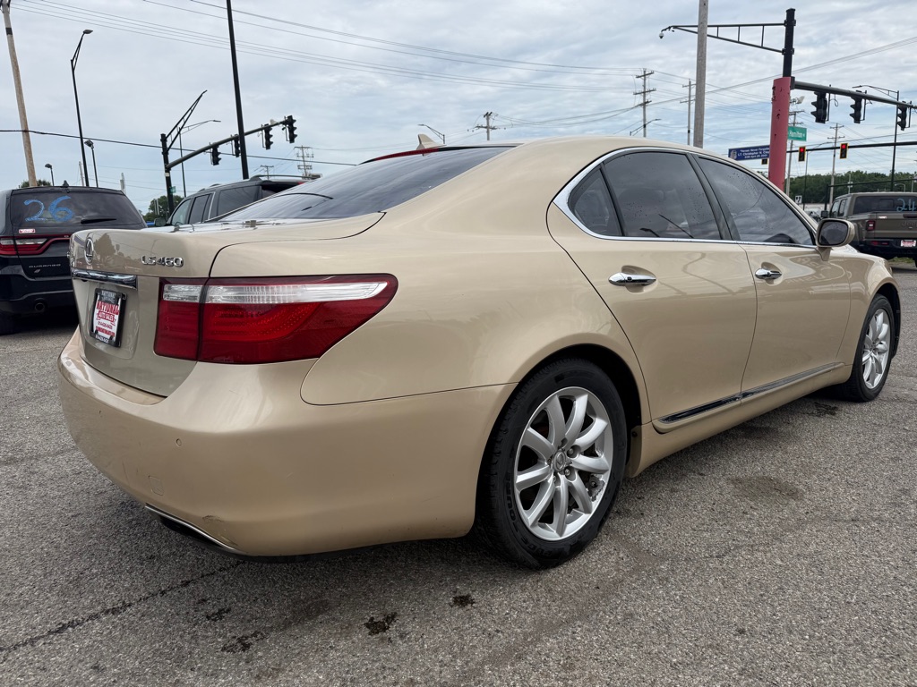 Photo 3 of this LEXUS LS
