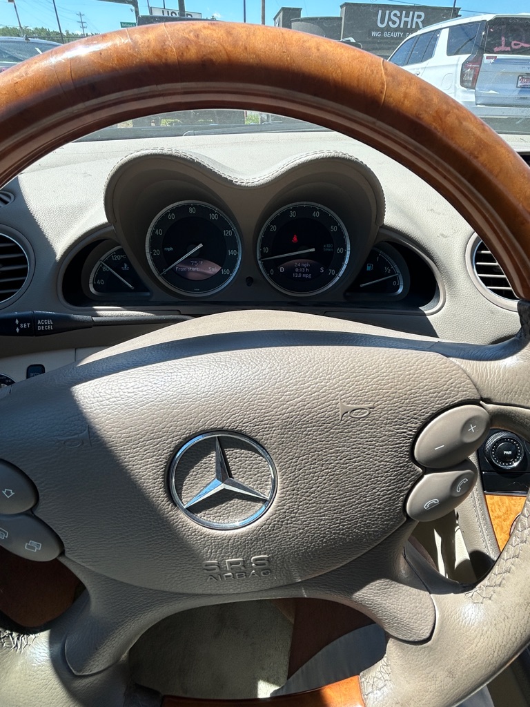 Photo 12 of this MERCEDES-BENZ SL