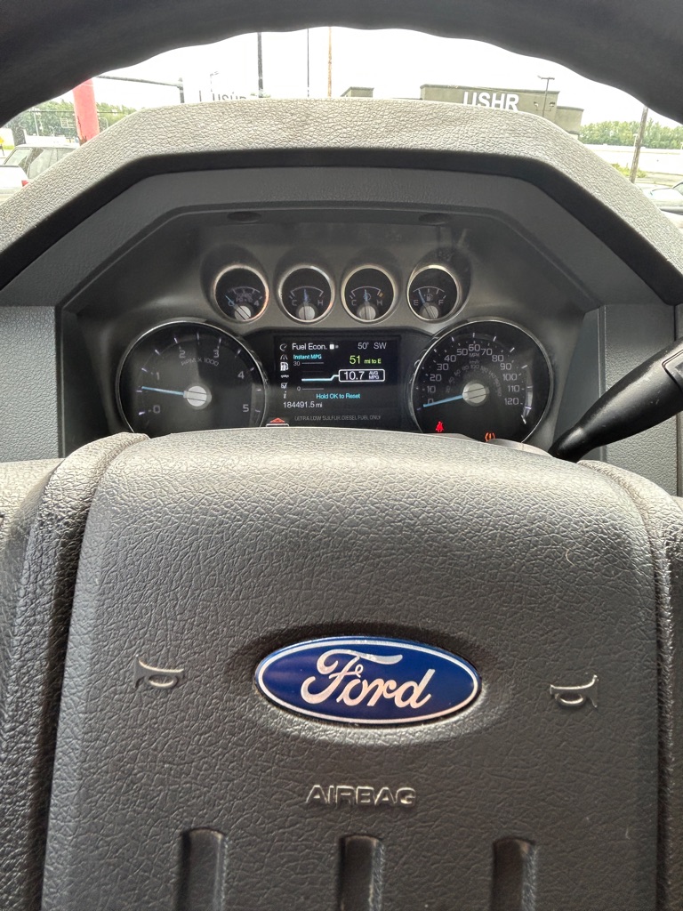 Photo 14 of this FORD F250