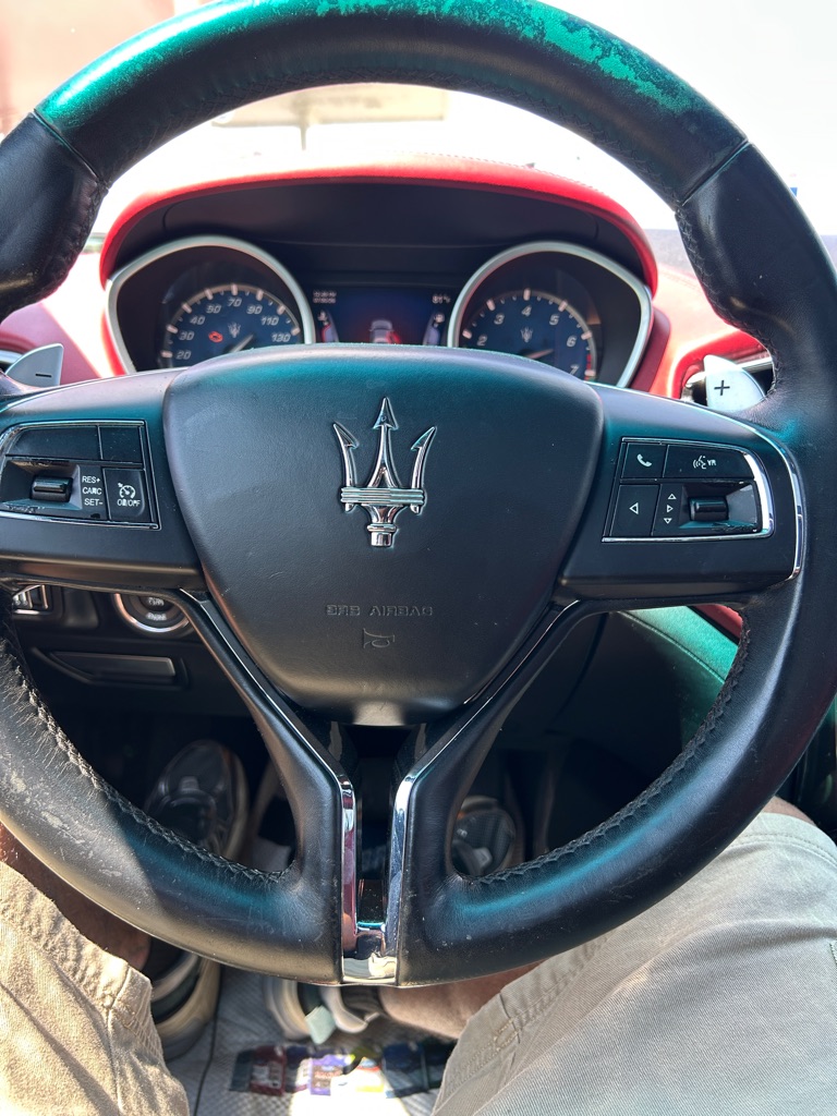 Photo 14 of this MASERATI GHIBLI