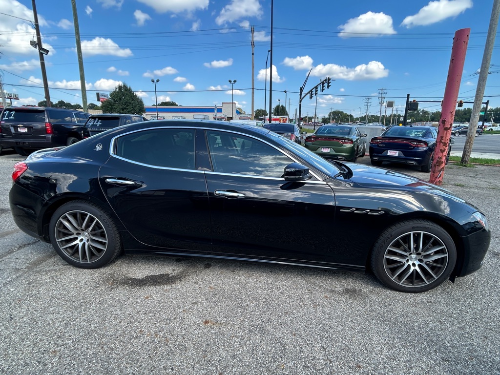 Photo 5 of this MASERATI GHIBLI