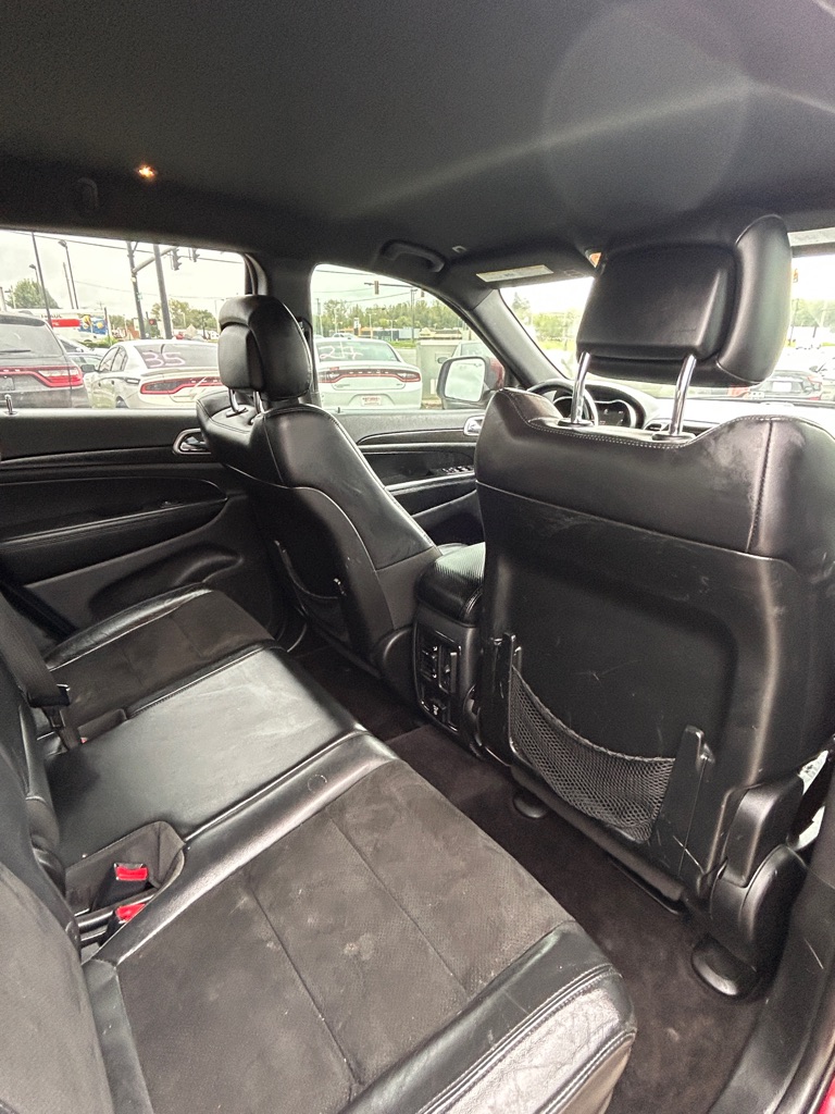 Photo 13 of this JEEP GRAND CHEROKEE