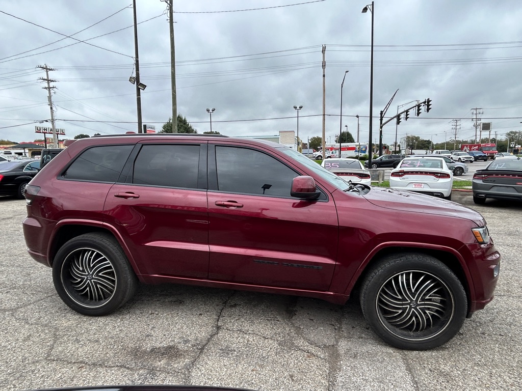 Photo 5 of this JEEP GRAND CHEROKEE