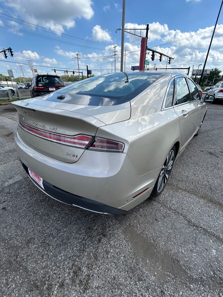 Photo 6 of this LINCOLN MKZ