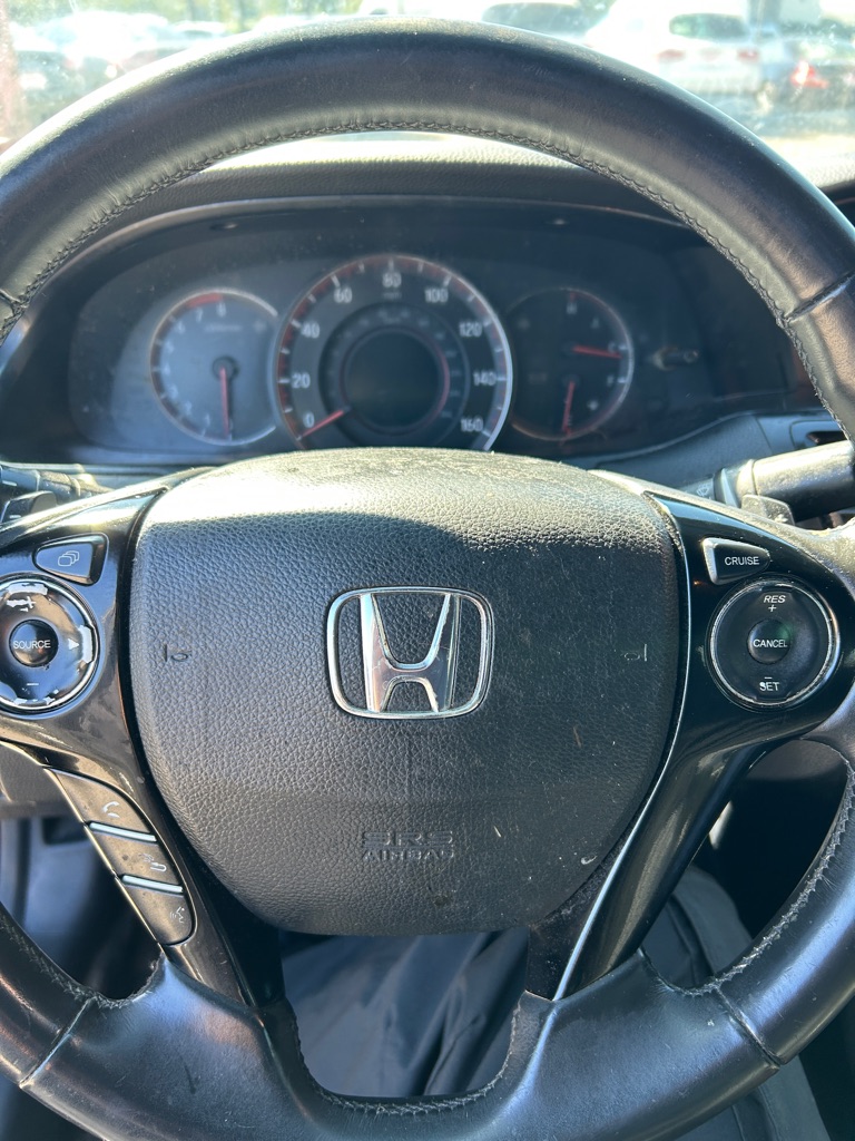 Photo 9 of this HONDA ACCORD