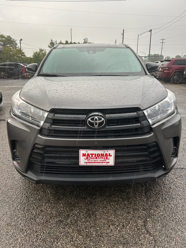 Photo 3 of this TOYOTA HIGHLANDER