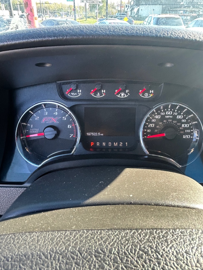 Photo 14 of this FORD F150