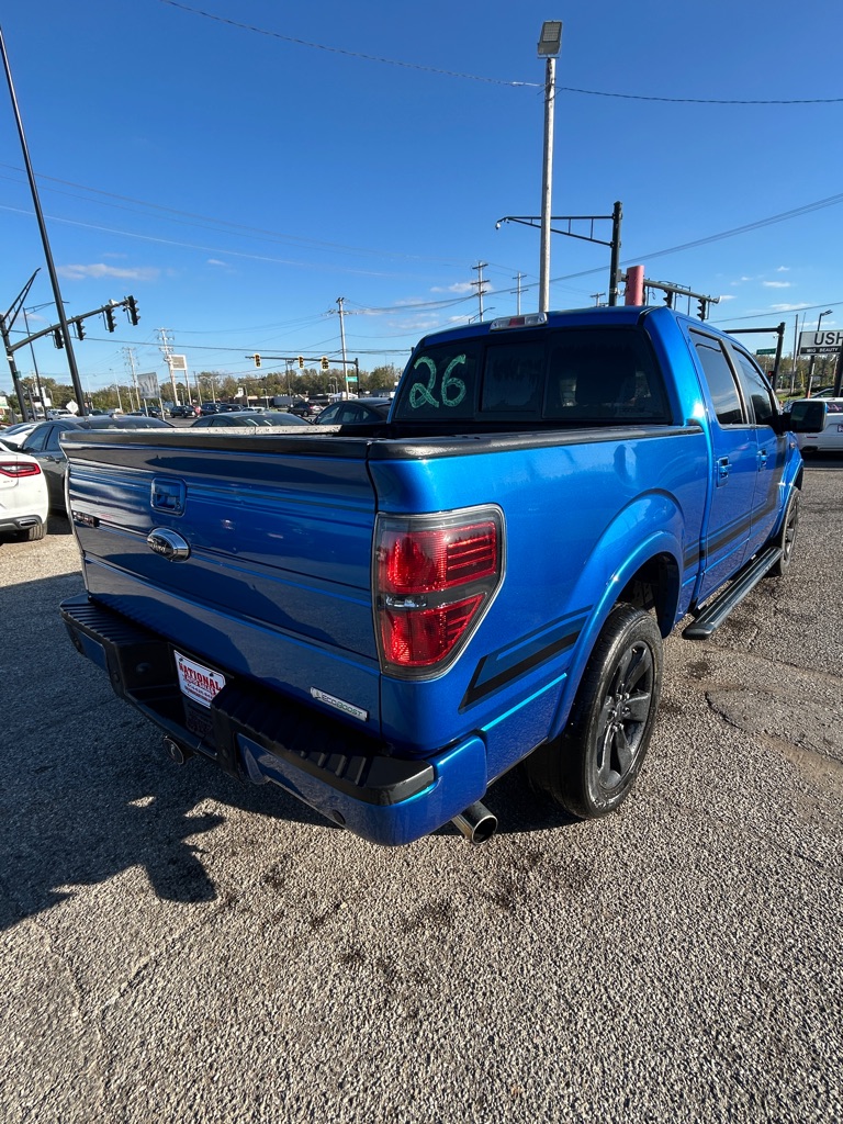 Photo 4 of this FORD F150