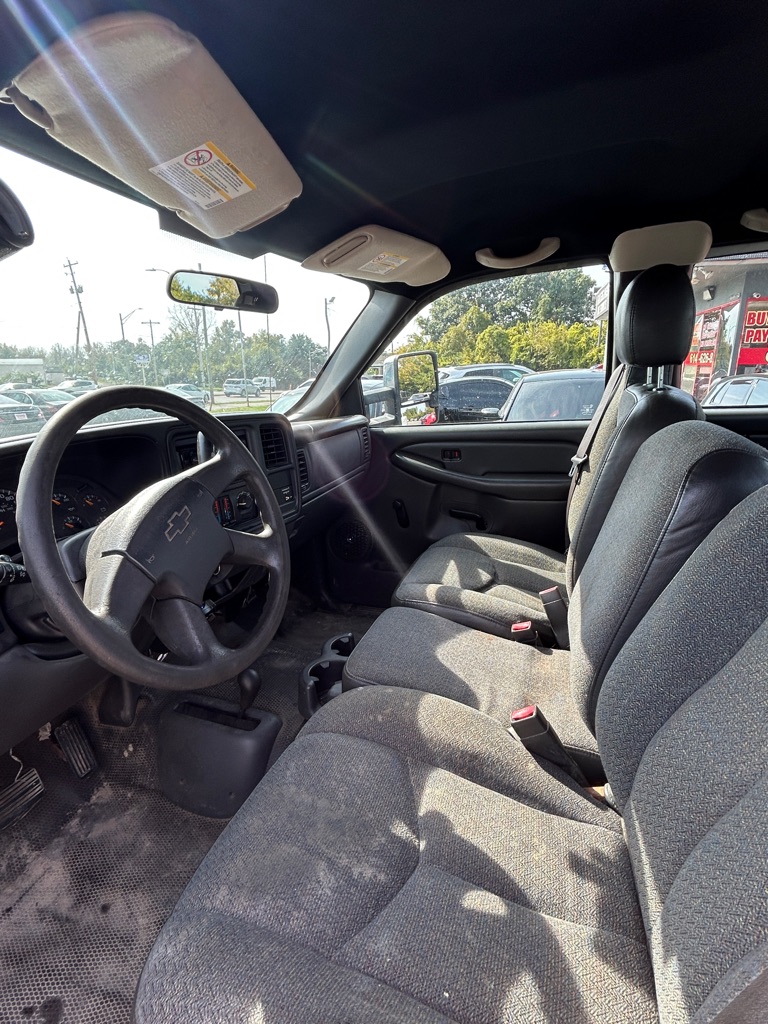 Photo 9 of this CHEVROLET SILVERADO 2500