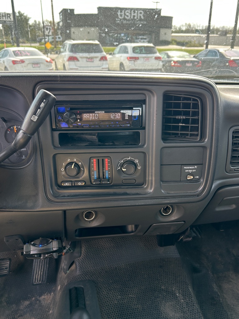 Photo 14 of this CHEVROLET SILVERADO 2500