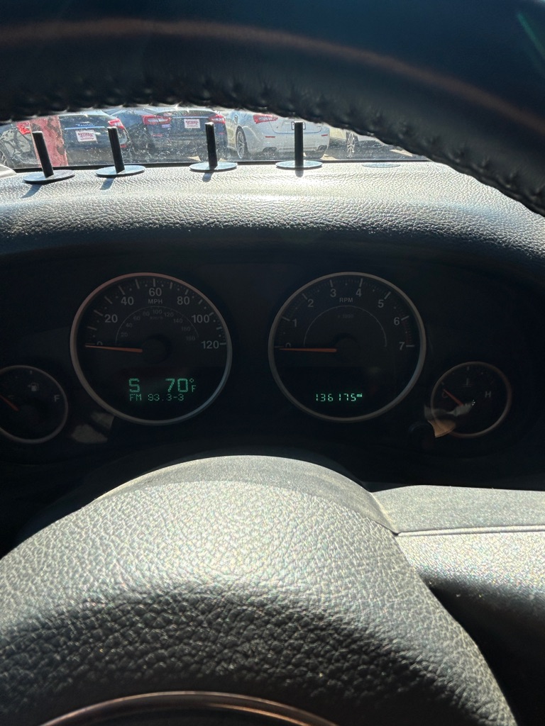Photo 12 of this JEEP WRANGLER UNLIMI