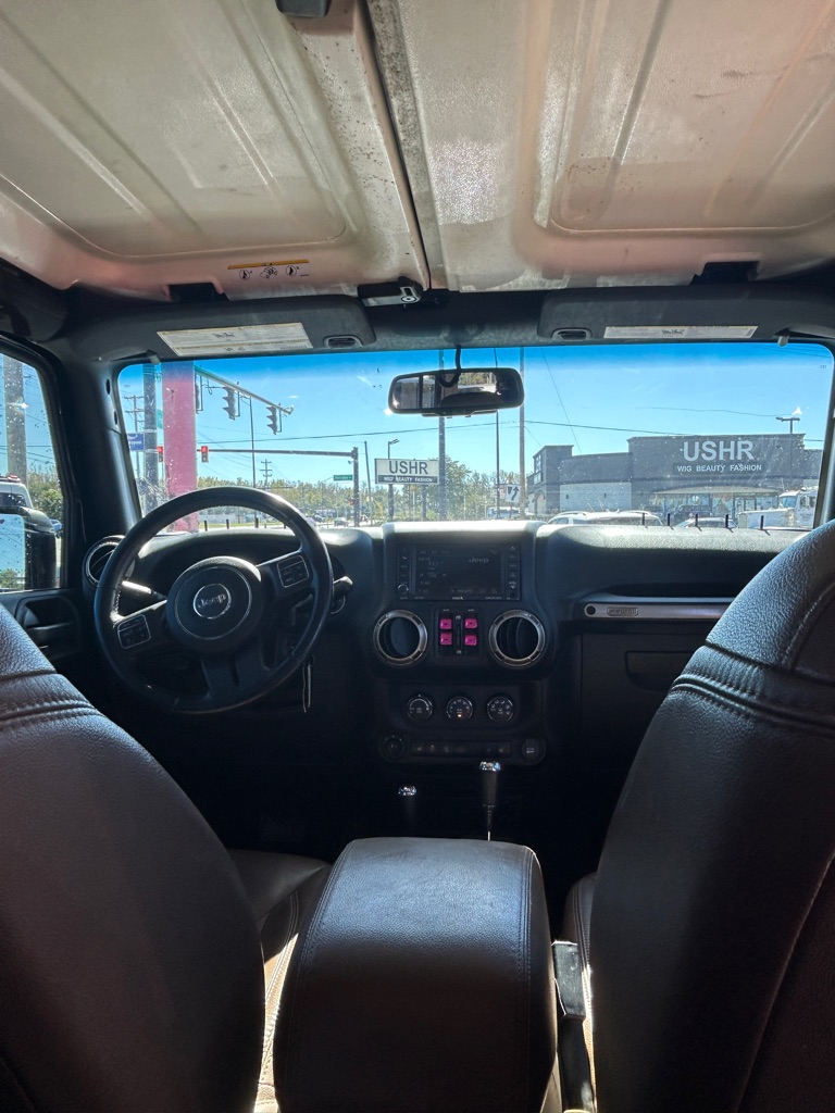 Photo 9 of this JEEP WRANGLER UNLIMI