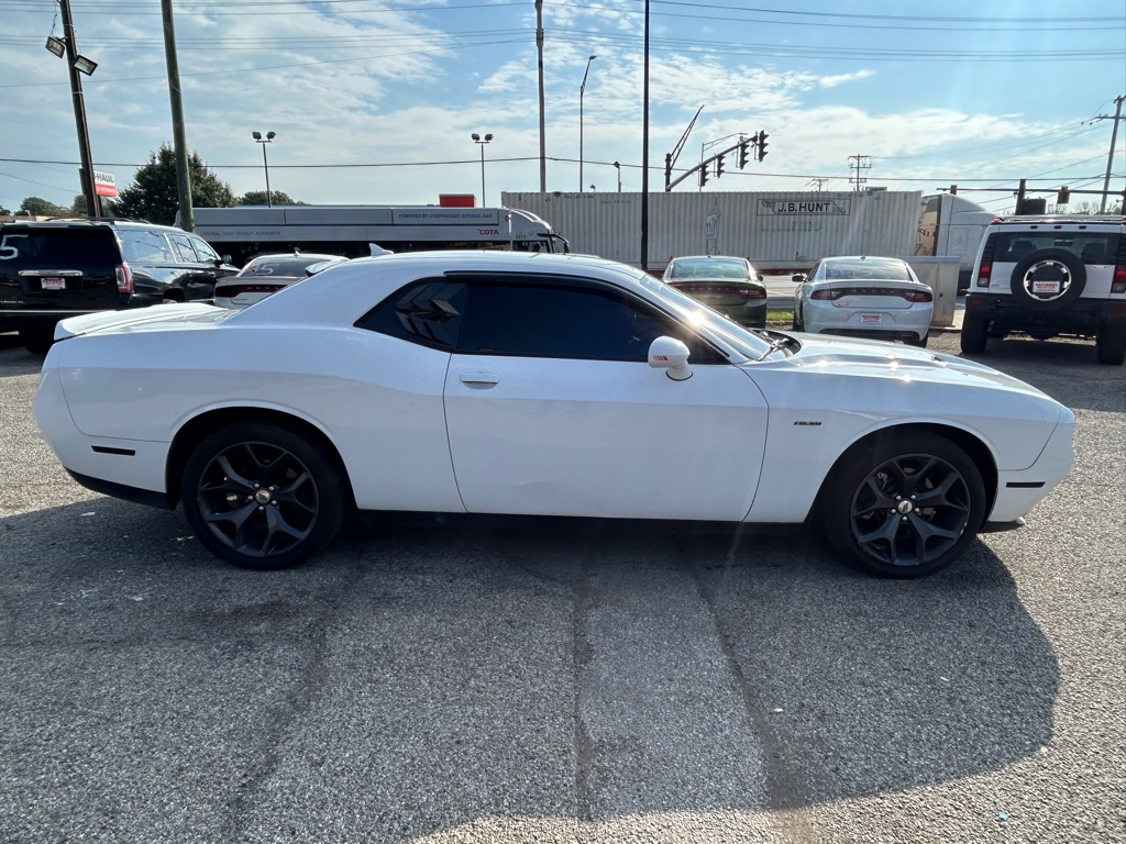 Photo 7 of this DODGE CHALLENGER