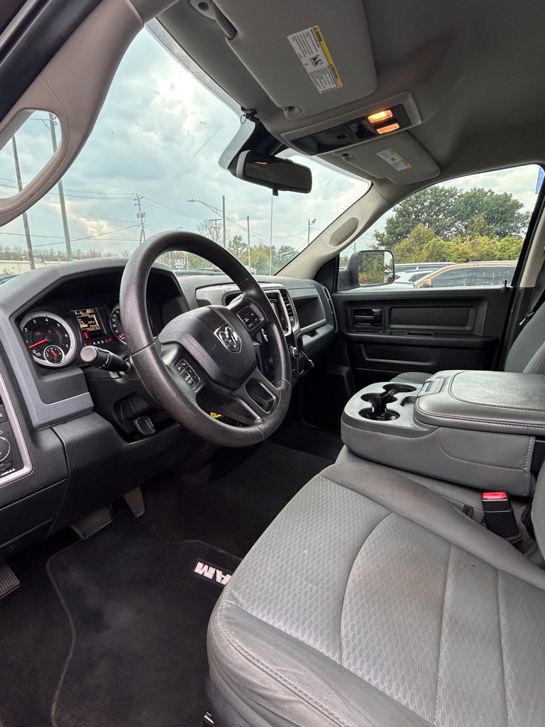 Photo 10 of this RAM 1500