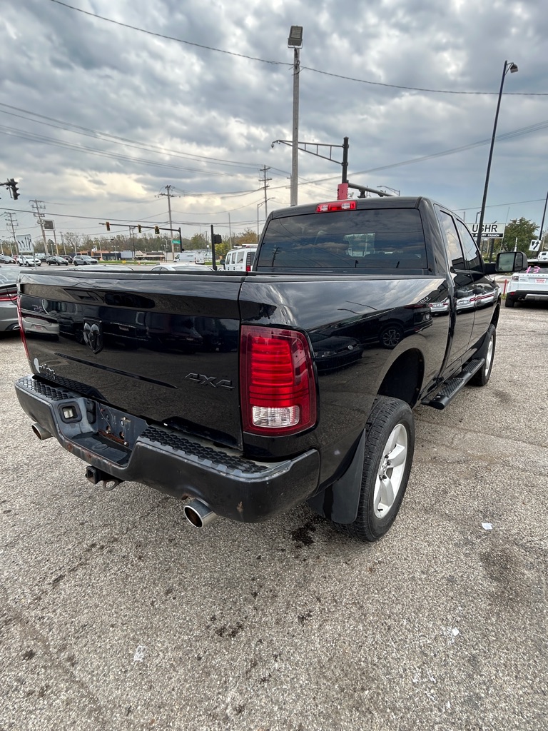 Photo 4 of this RAM 1500
