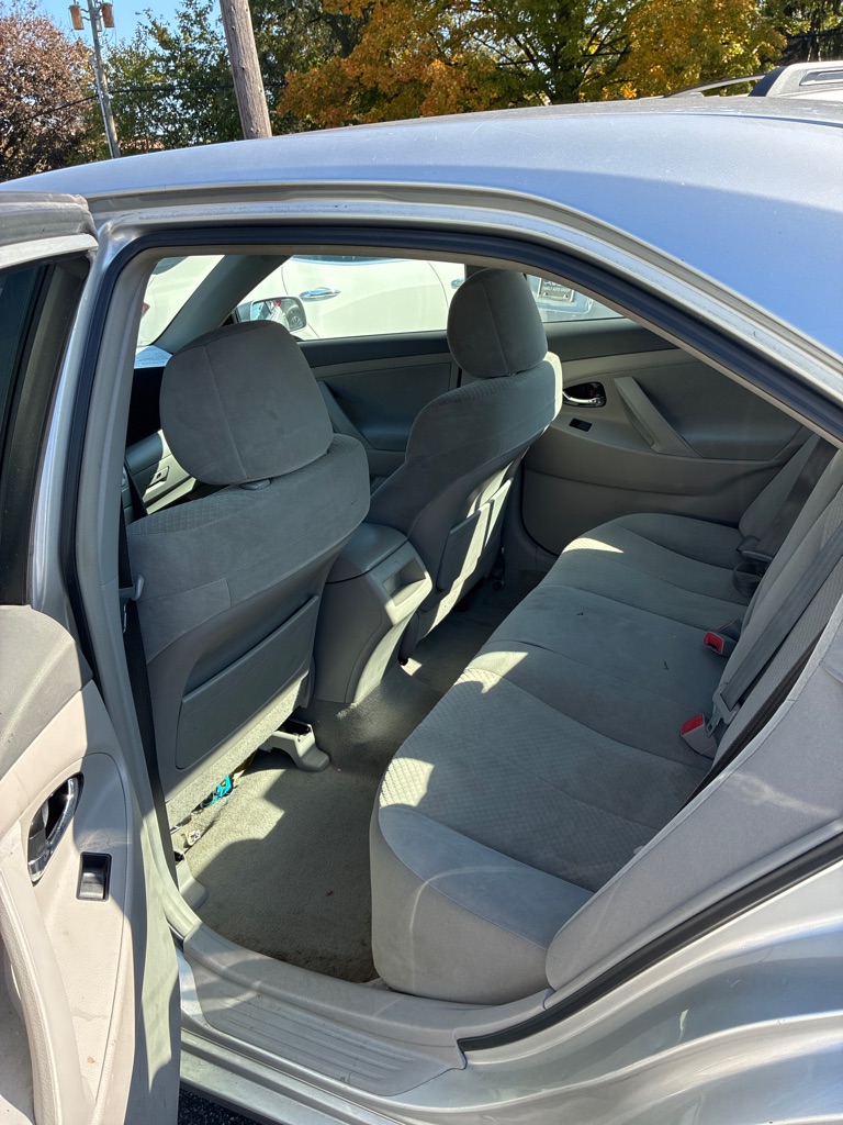 Photo 4 of this TOYOTA CAMRY