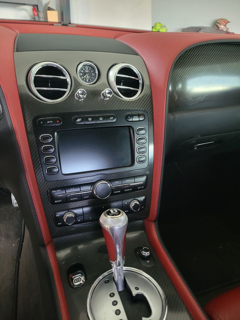 Photo 5 of this BENTLEY CONTINENTAL
