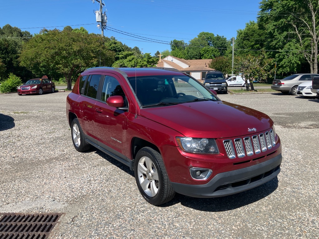 Photo 4 of this JEEP COMPASS