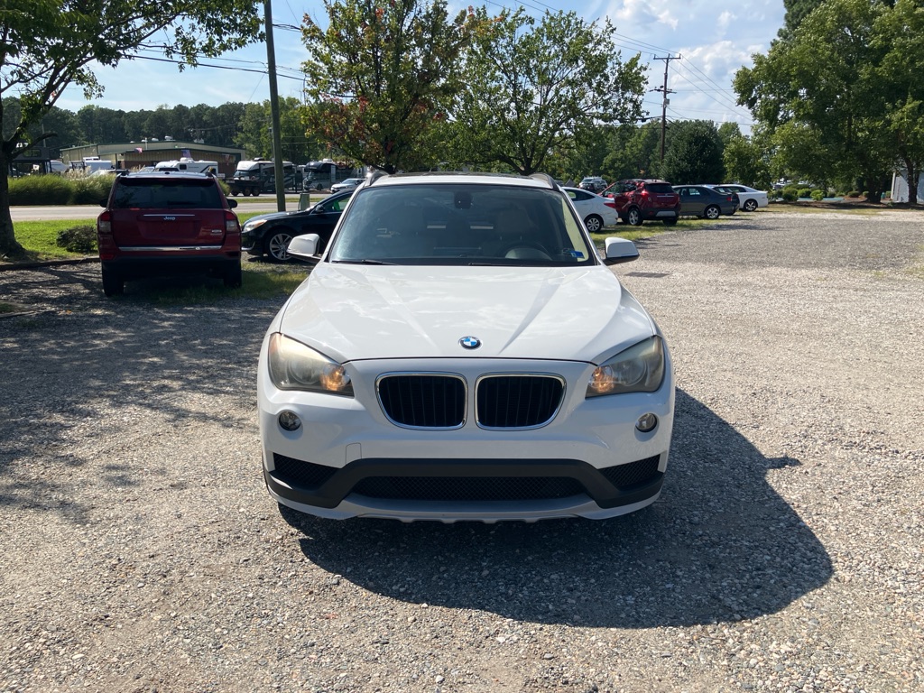 Photo 3 of this BMW X1