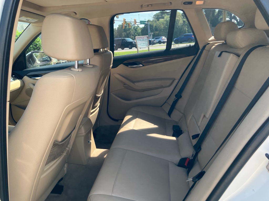 Photo 12 of this BMW X1