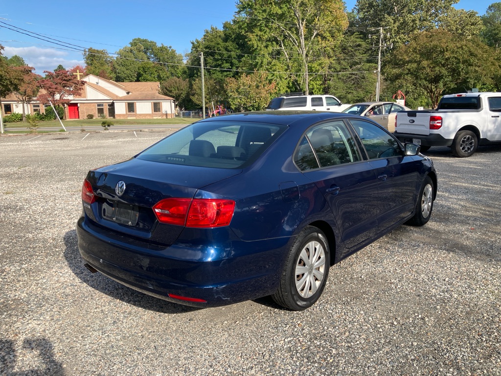Photo 6 of this VOLKSWAGEN JETTA
