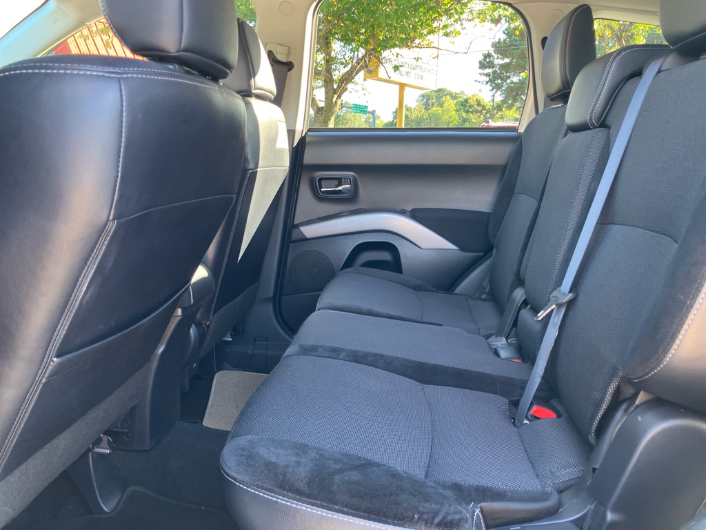 2012 MITSUBISHI OUTLANDER