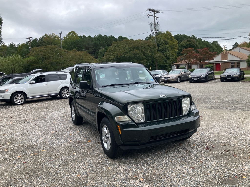 Photo 4 of this JEEP LIBERTY